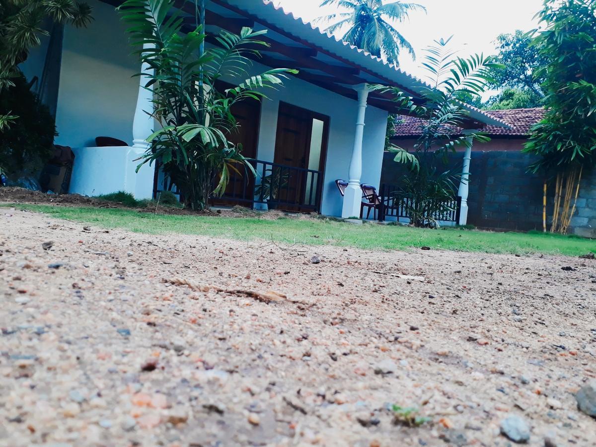 Akila Holiday Resort Habarana Exterior foto